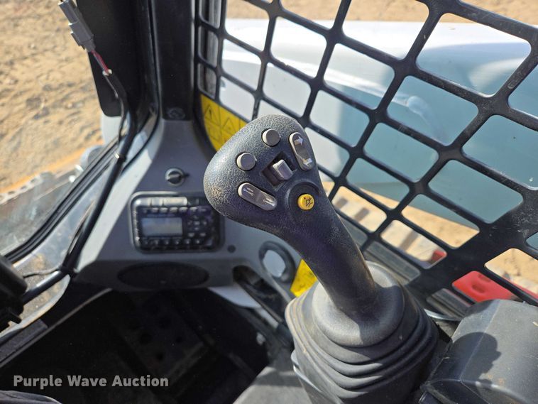 image for item EB1333 2024 Bobcat T770 tracked skid steer loader