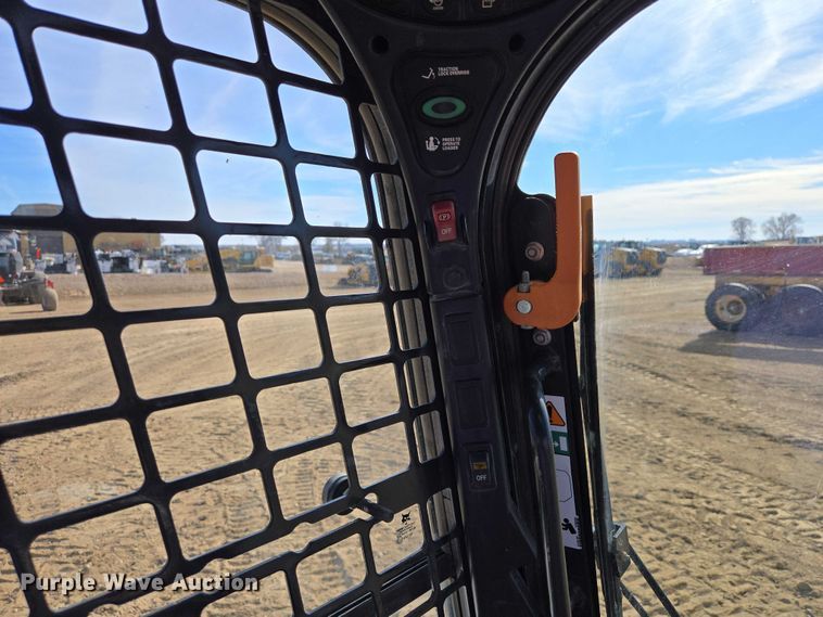 image for item EB1333 2024 Bobcat T770 tracked skid steer loader