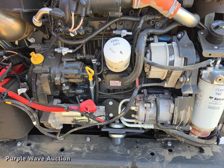 image for item EB1333 2024 Bobcat T770 tracked skid steer loader