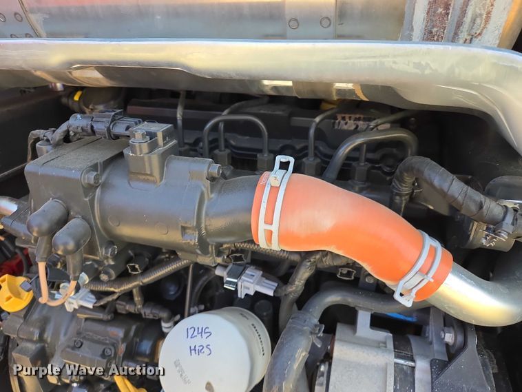 image for item EB1333 2024 Bobcat T770 tracked skid steer loader