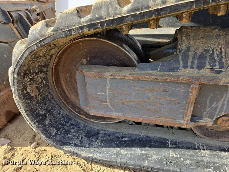 image for item EB1333 2024 Bobcat T770 tracked skid steer loader