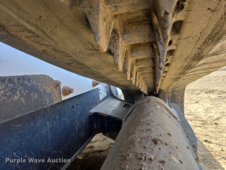 image for item EB1333 2024 Bobcat T770 tracked skid steer loader