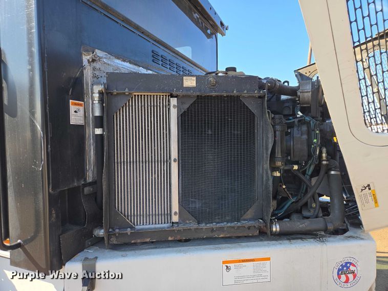 image for item EB1383 2013 Elgin Pelican NP street sweeper