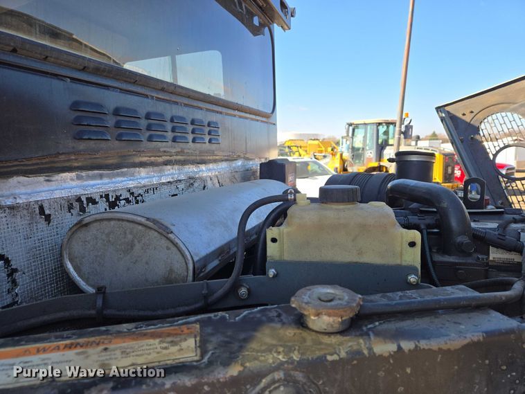 image for item EB1383 2013 Elgin Pelican NP street sweeper