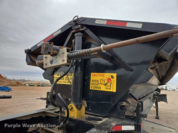 image for item EB1384 1997 Circle R 34HSD side dump trailer