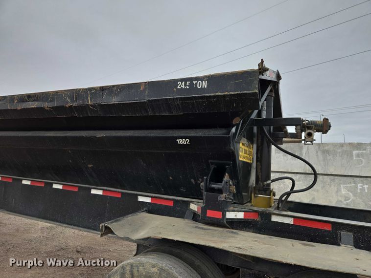 image for item EB1384 1997 Circle R 34HSD side dump trailer