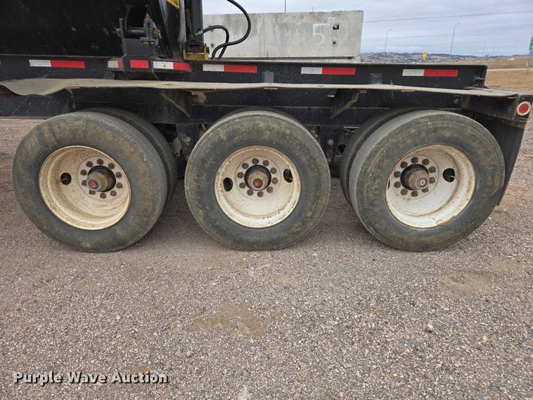 image for item EB1384 1997 Circle R 34HSD side dump trailer