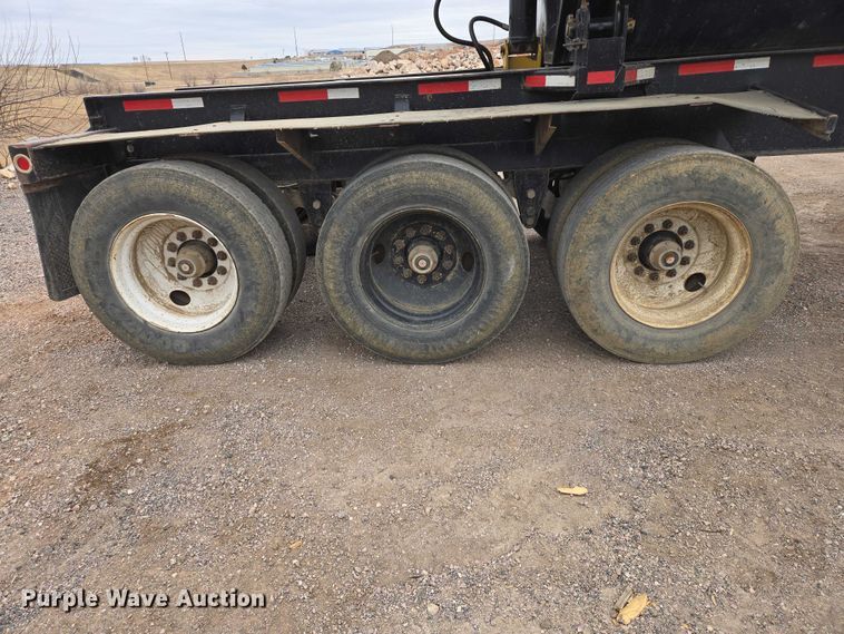 image for item EB1384 1997 Circle R 34HSD side dump trailer