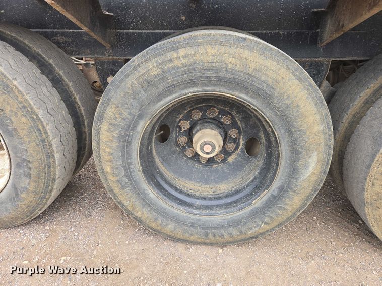 image for item EB1384 1997 Circle R 34HSD side dump trailer