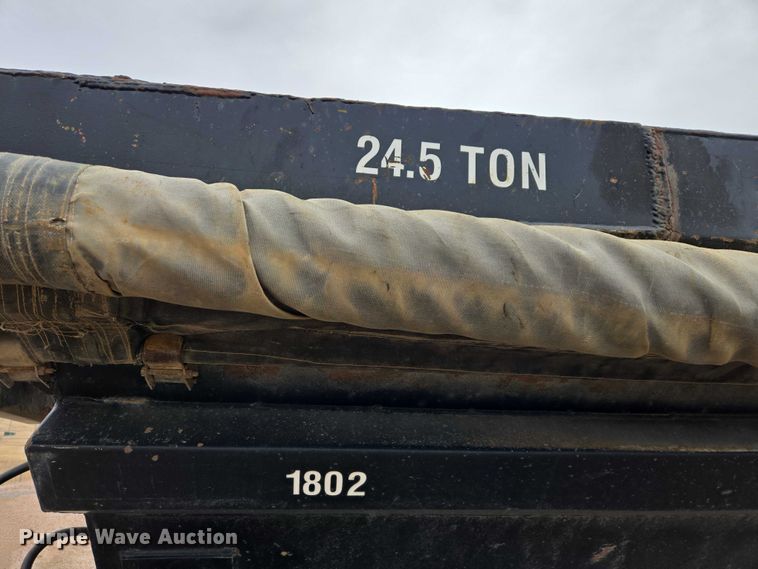 image for item EB1384 1997 Circle R 34HSD side dump trailer