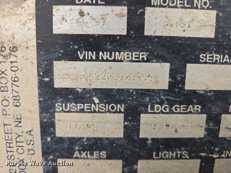 image for item EB1384 1997 Circle R 34HSD side dump trailer