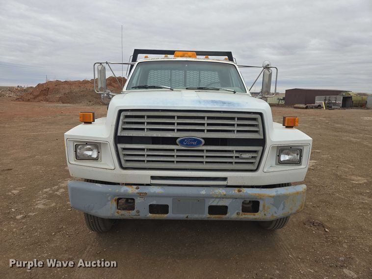 image for item EB1385 1992 Ford F600 dump flatbed truck