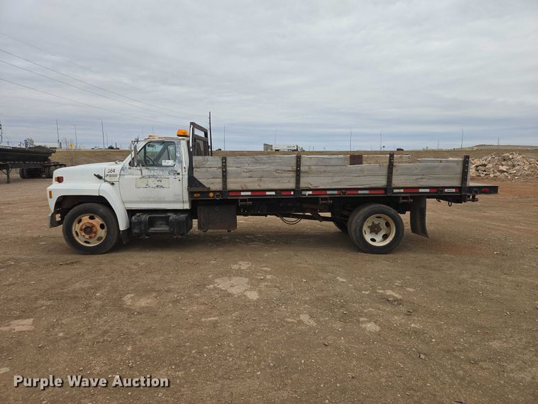 image for item EB1385 1992 Ford F600 dump flatbed truck