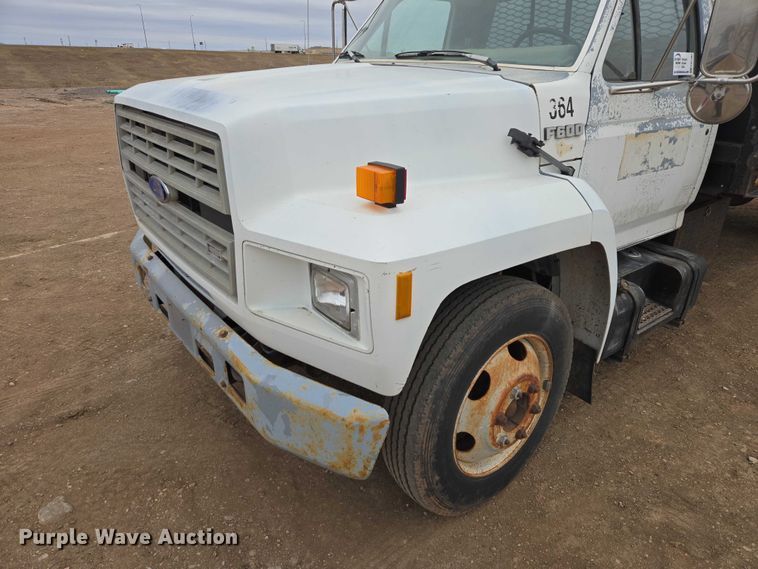image for item EB1385 1992 Ford F600 dump flatbed truck