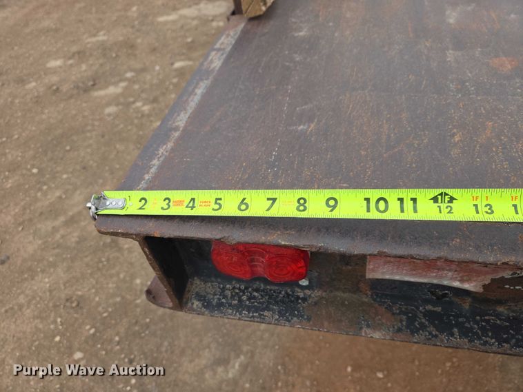 image for item EB1385 1992 Ford F600 dump flatbed truck