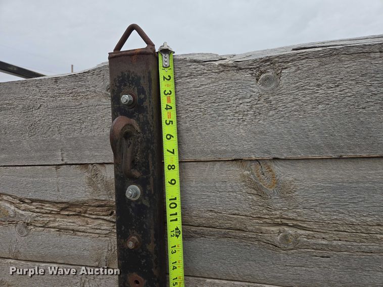 image for item EB1385 1992 Ford F600 dump flatbed truck