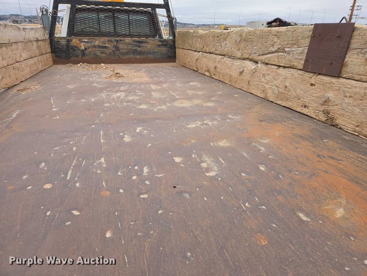 image for item EB1385 1992 Ford F600 dump flatbed truck