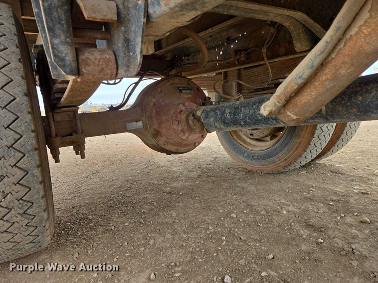 image for item EB1385 1992 Ford F600 dump flatbed truck