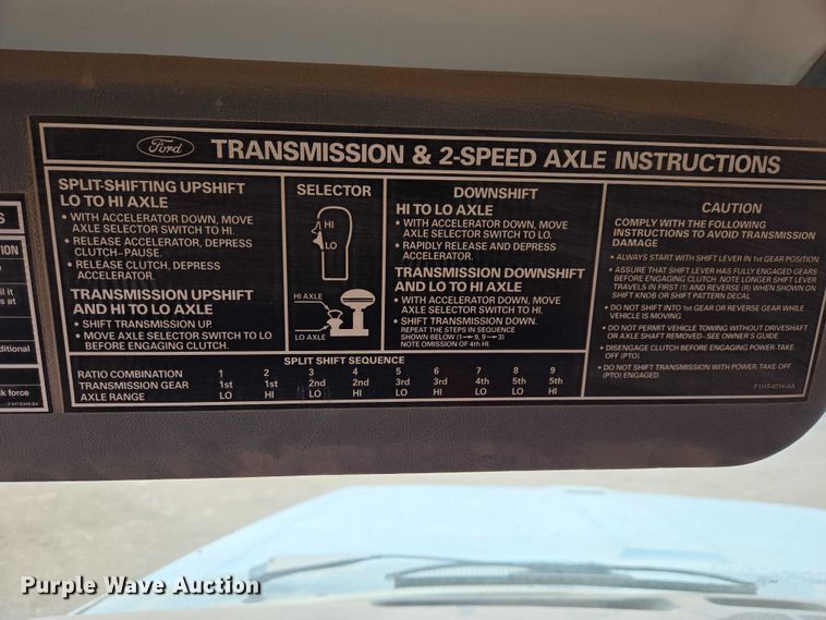 image for item EB1385 1992 Ford F600 dump flatbed truck