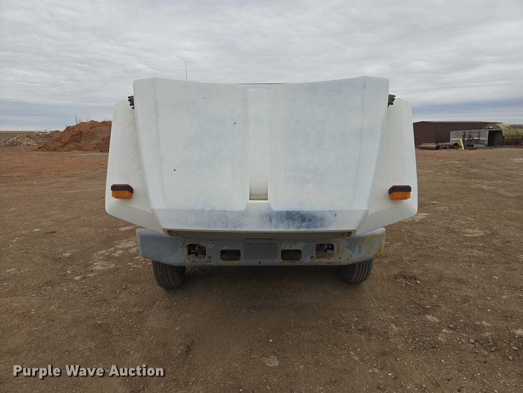 image for item EB1385 1992 Ford F600 dump flatbed truck