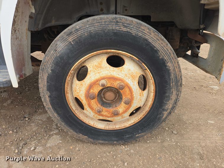 image for item EB1385 1992 Ford F600 dump flatbed truck