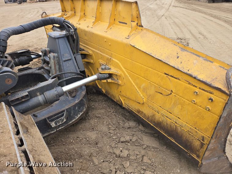 image for item EB1386 2019 John Deere 850L LGP dozer