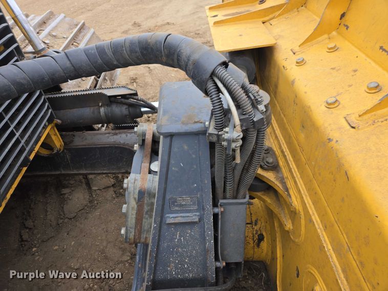 image for item EB1386 2019 John Deere 850L LGP dozer