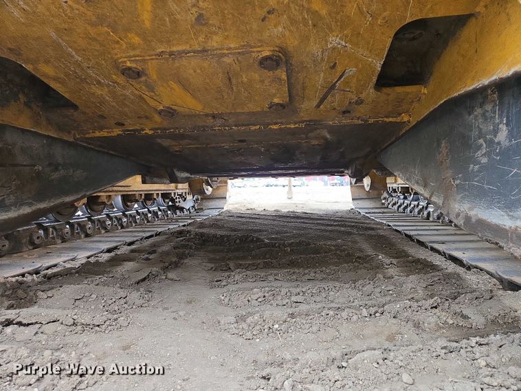 image for item EB1386 2019 John Deere 850L LGP dozer