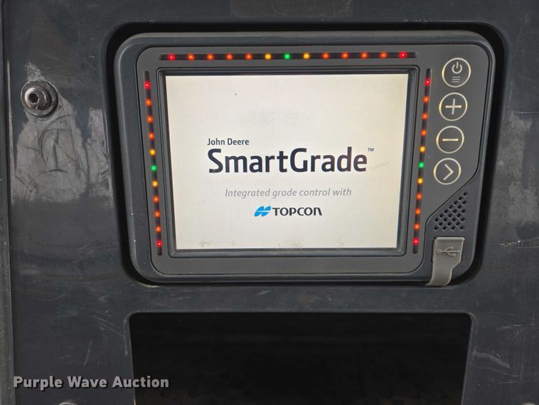 image for item EB1386 2019 John Deere 850L LGP dozer