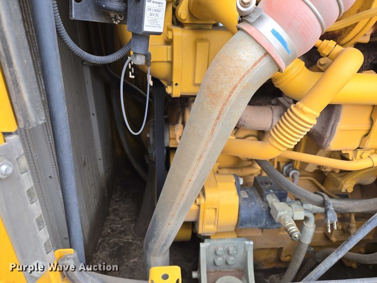 image for item EB1386 2019 John Deere 850L LGP dozer