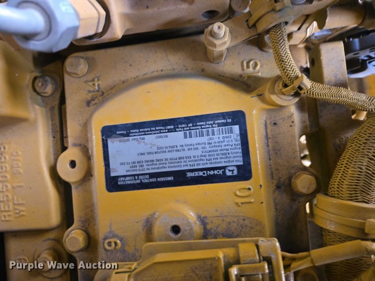 image for item EB1386 2019 John Deere 850L LGP dozer