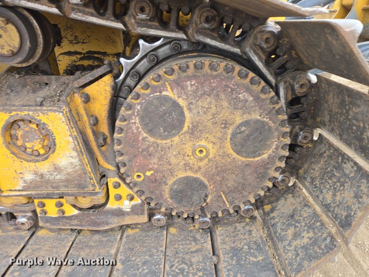 image for item EB1386 2019 John Deere 850L LGP dozer