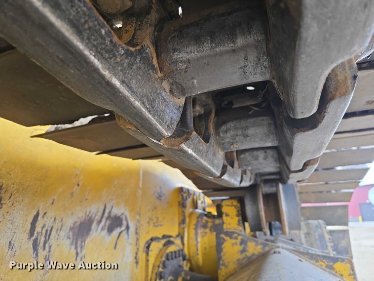 image for item EB1386 2019 John Deere 850L LGP dozer