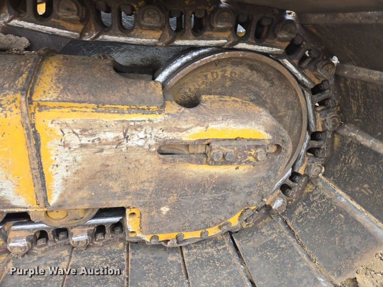 image for item EB1386 2019 John Deere 850L LGP dozer