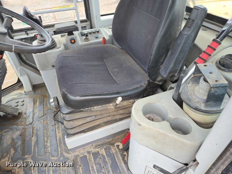 image for item EB1389 2007 Hyundai HL760-7A wheel loader