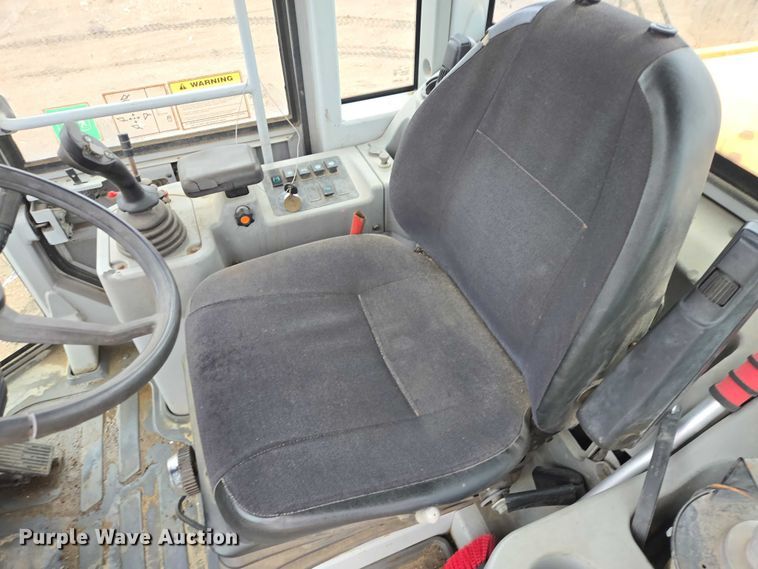 image for item EB1389 2007 Hyundai HL760-7A wheel loader