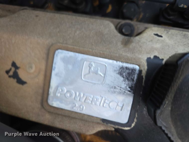 image for item EB1390 2000 John Deere 240 skid steer loader