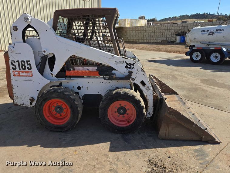 image for item EB1391 2008 Bobcat S185 skid steer loader
