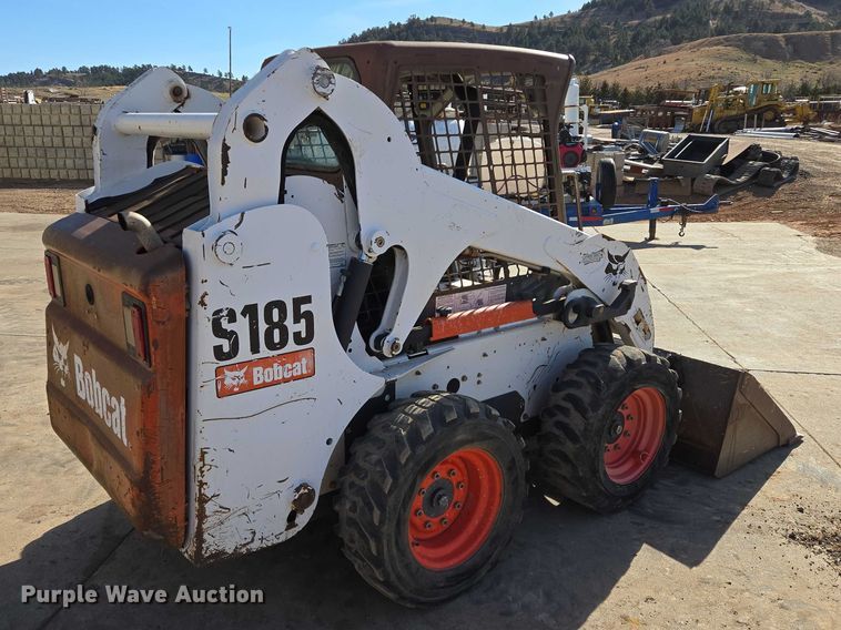 image for item EB1391 2008 Bobcat S185 skid steer loader