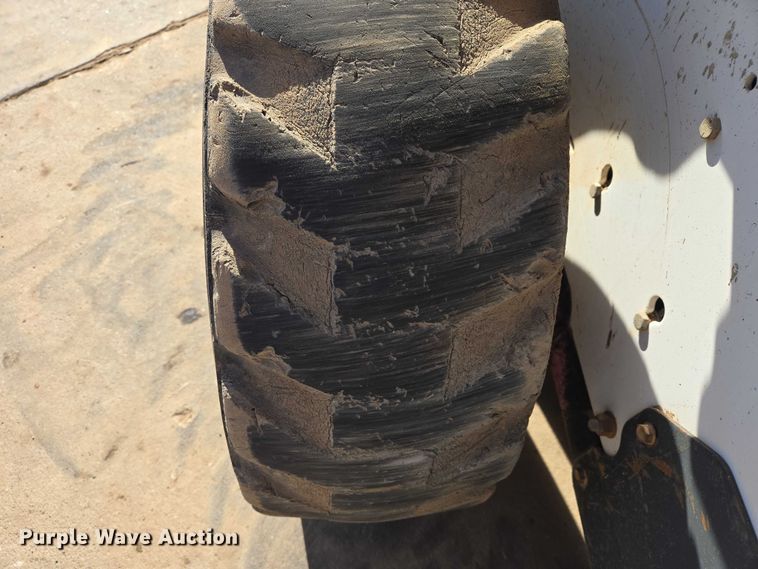 image for item EB1391 2008 Bobcat S185 skid steer loader