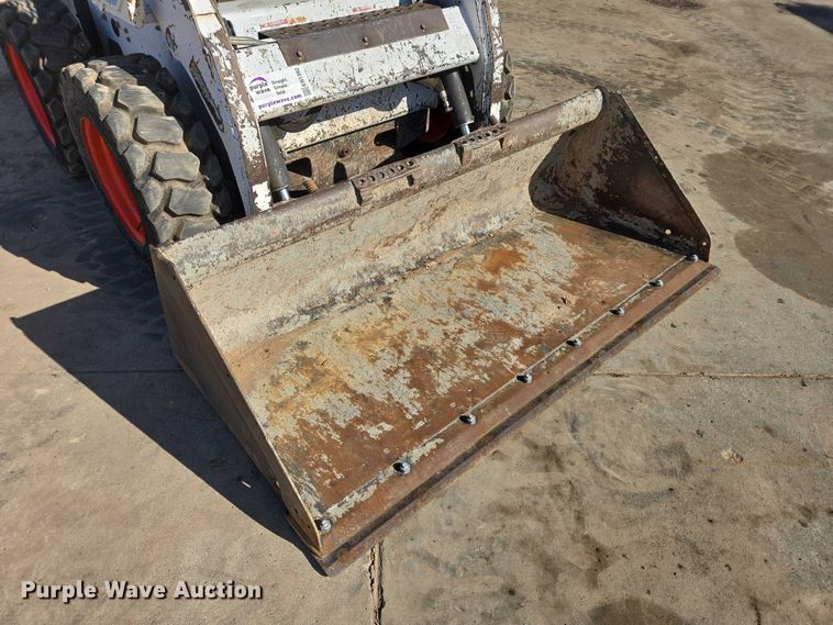image for item EB1392 2010 Bobcat S185 skid steer loader