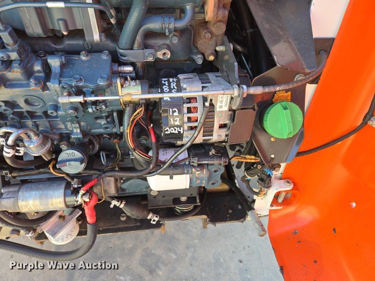 image for item EB1392 2010 Bobcat S185 skid steer loader