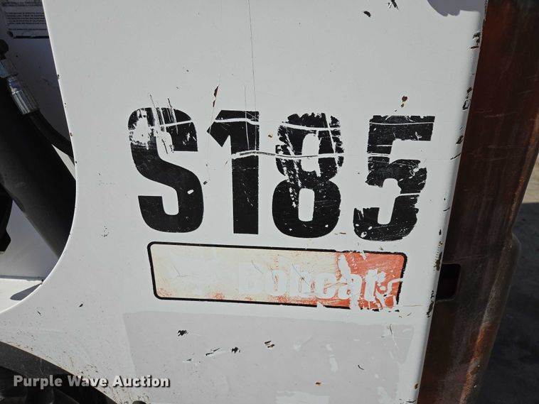 image for item EB1392 2010 Bobcat S185 skid steer loader