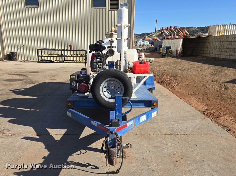 image for item EB1394 2010 Mud Hog vacuum excavator