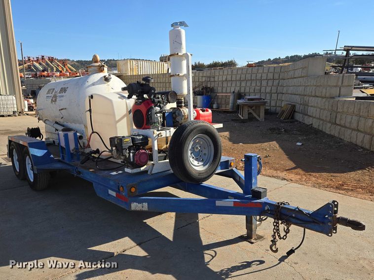 image for item EB1394 2010 Mud Hog vacuum excavator