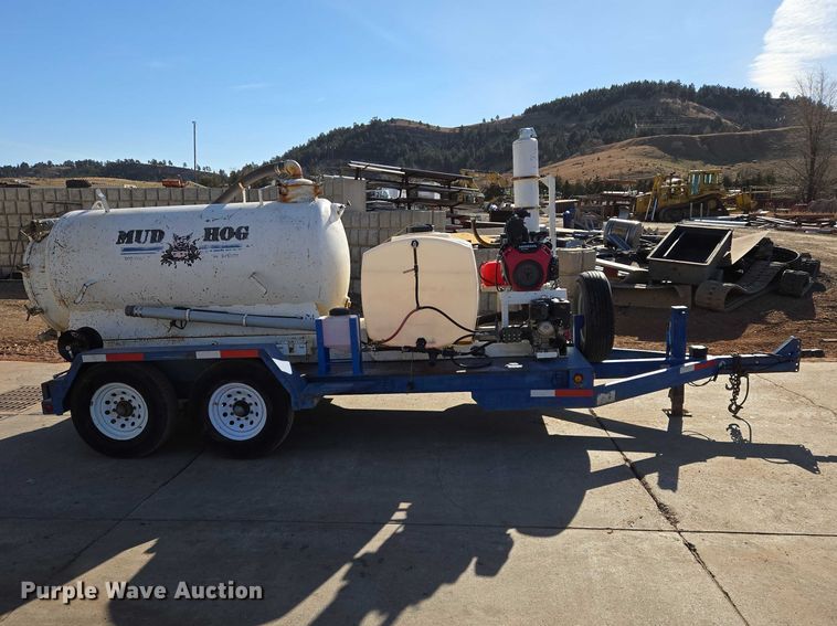 image for item EB1394 2010 Mud Hog vacuum excavator