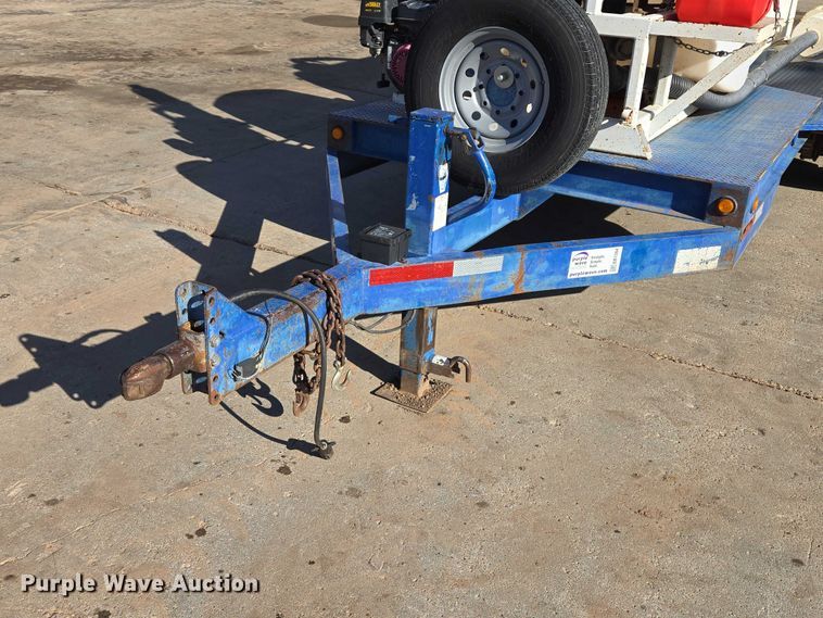 image for item EB1394 2010 Mud Hog vacuum excavator