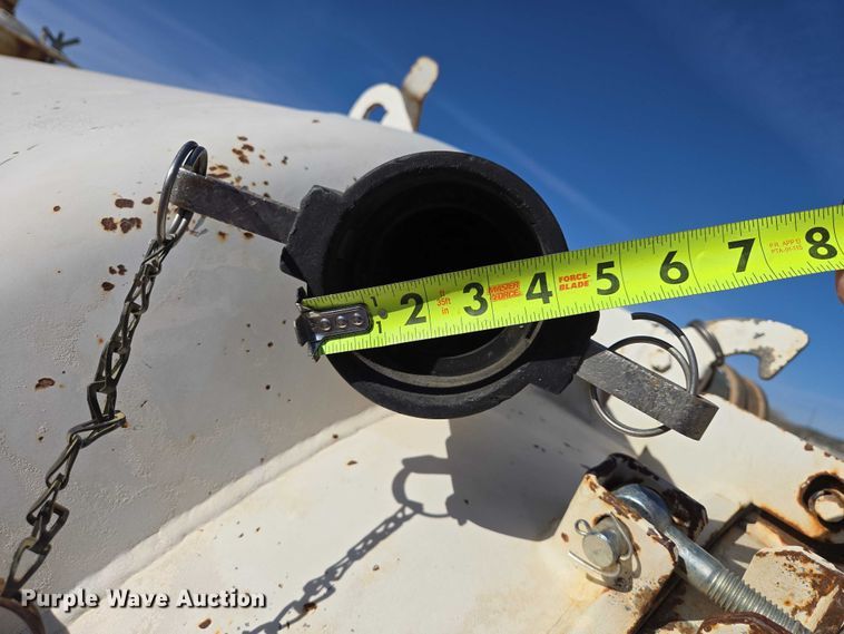 image for item EB1394 2010 Mud Hog vacuum excavator