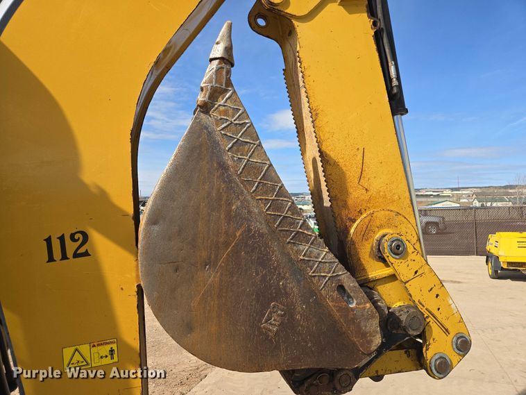 image for item EB1395 2007 Caterpillar 420E backhoe