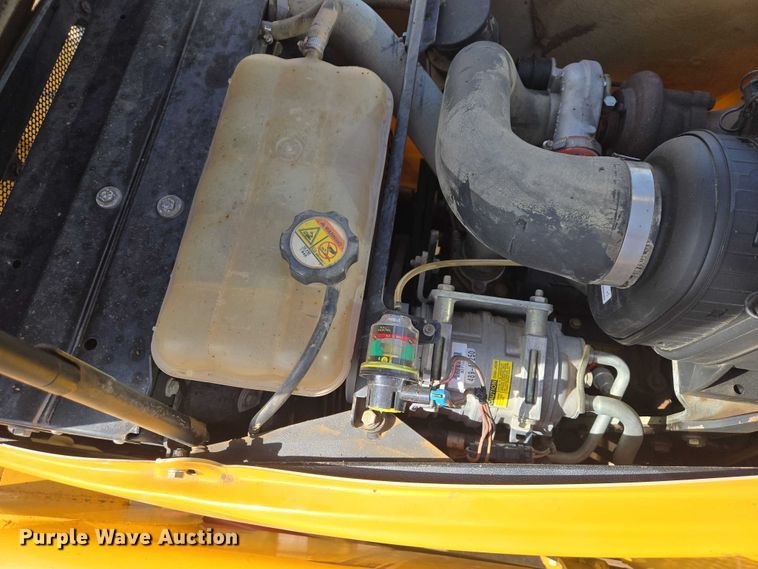 image for item EB1395 2007 Caterpillar 420E backhoe